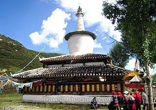 Temple in Songpan