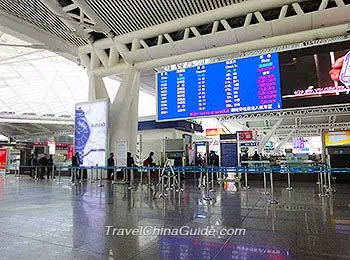 Waiting Hall in Guangzhou South Train Station