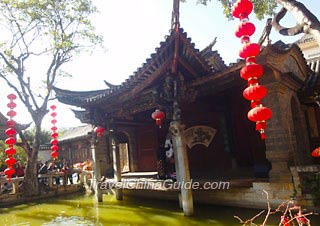 Inside Zhu Family Garden