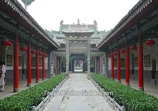 Stone Archway in Sanyuan City God Temple