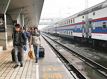 Chengdu Railway Station Platform