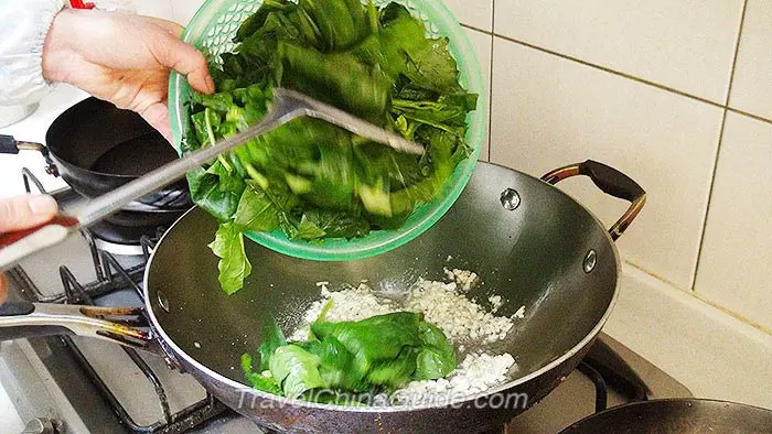 Pouring in Spinach