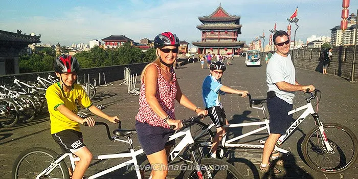 Cycling on the City Wall