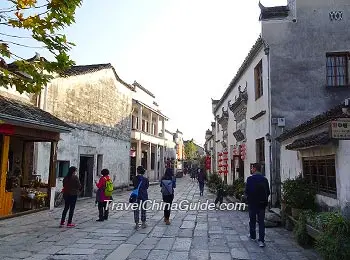 Half-Moon Pond in Hongcun Village