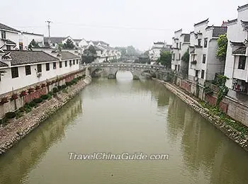 Sanhe Ancient Town