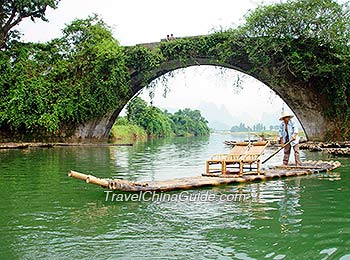 Bamboo Raft on Li River