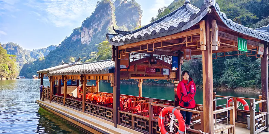 Tourist Boats of Baofeng Lake