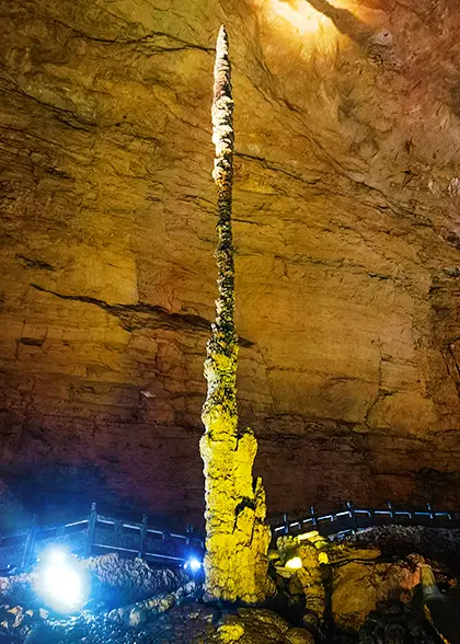 Yellow Dragon Cave, Zhangjiajie