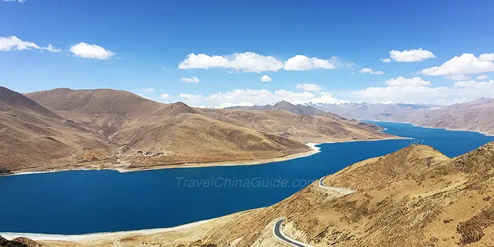 Yamdrok Yumtso Lake, Shannan, Tibet