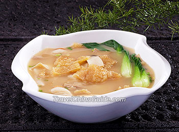 Three Fresh Delicacies in Thick Soup