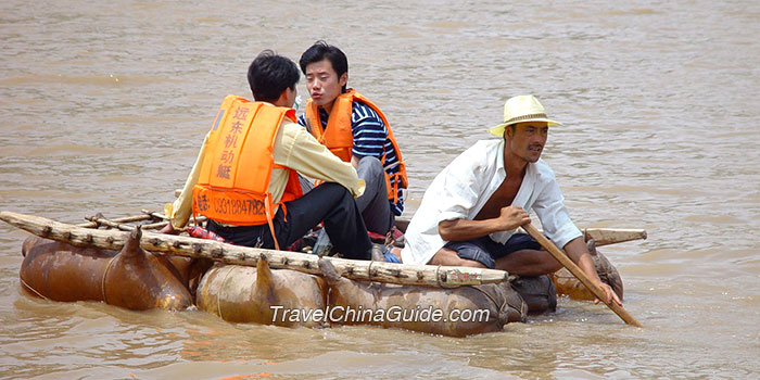 Sheepskin Rafting on the Yellow River