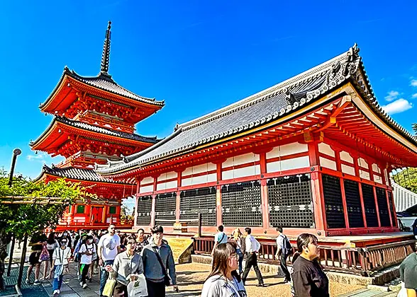 Kiyomizu-dera Temple