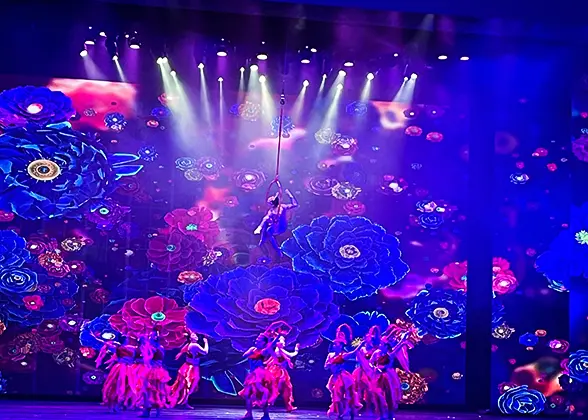 Red Theater