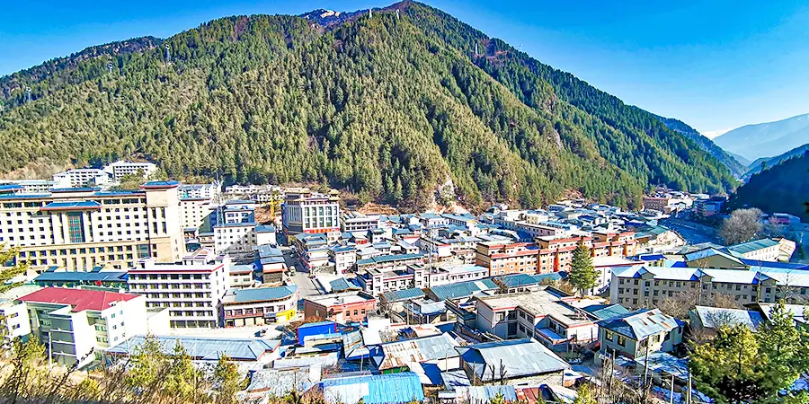 Yadong County