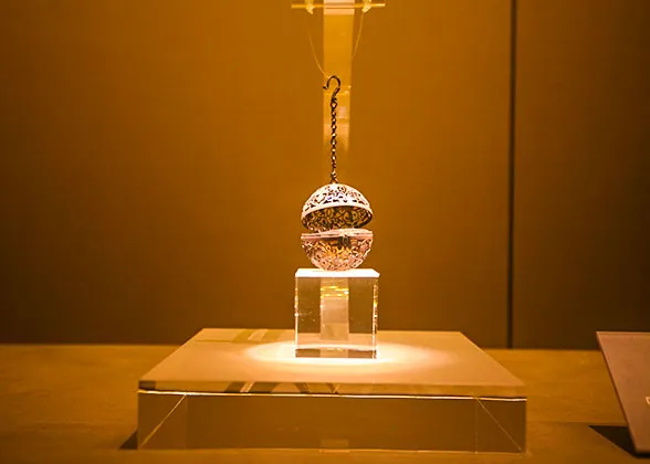 Silver Incense Burner with Design of Grapes, Flowers and Birds