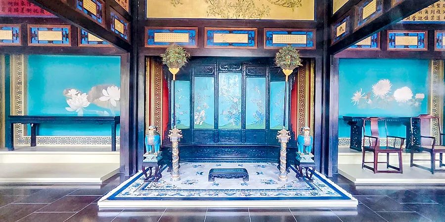 Side Hall Interior