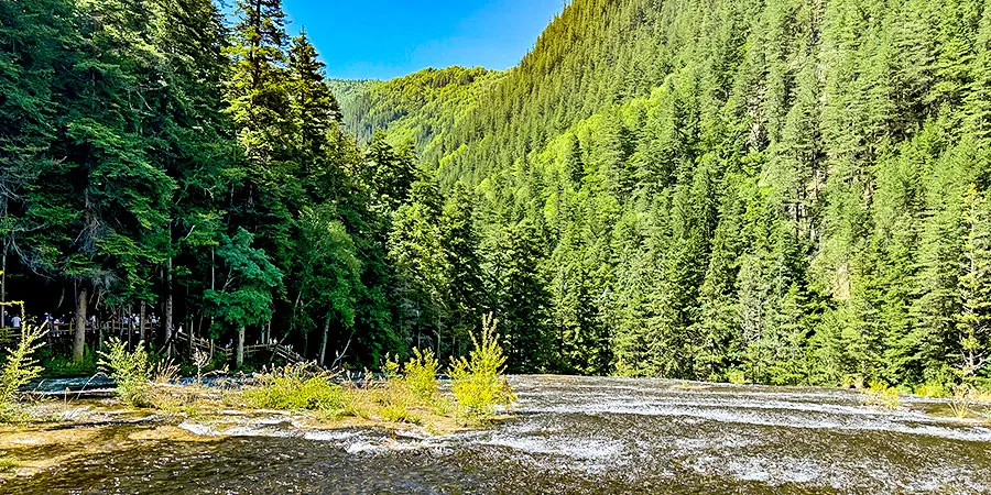 Bright Sunshine in Jiuzhaigou