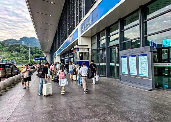 Entrance of Chongqing West