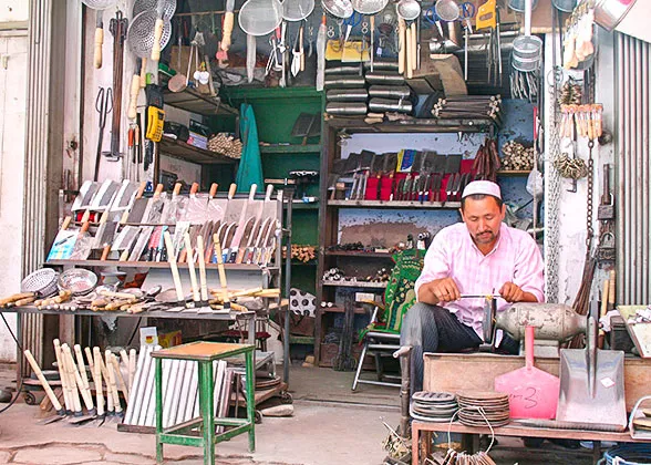 Kashgar in September with Cozy Temperature