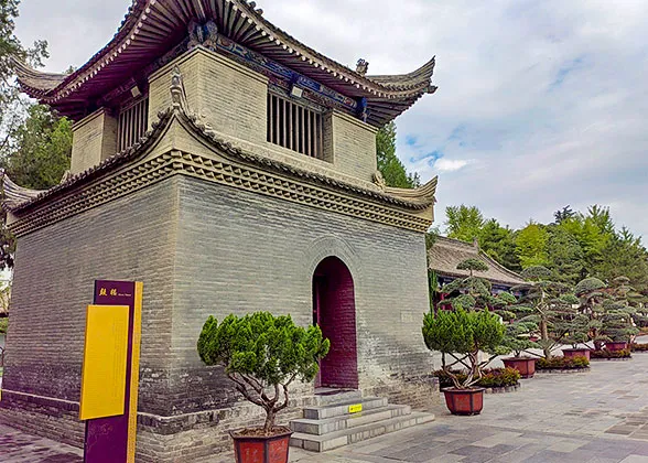 Drum Tower of Da Ci'en Temple
