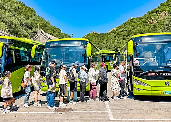 Getting to the Great Wall by Public Transportation