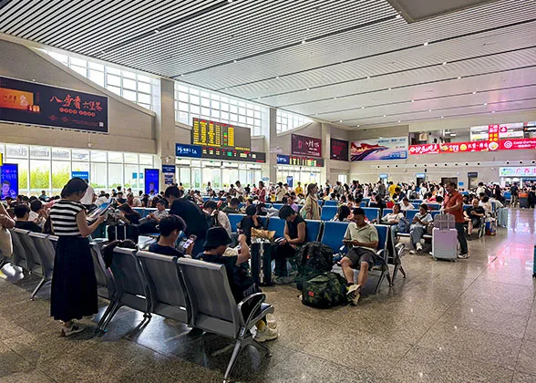 Waiting Hall of Guilin West Railway Stations