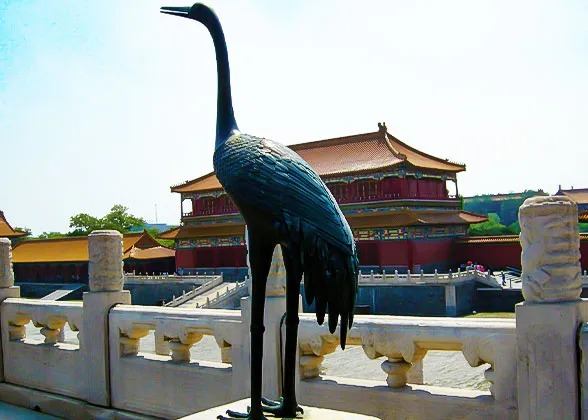 Bronze Crane