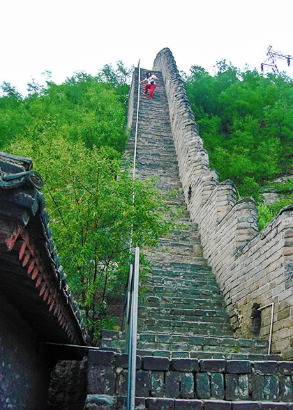 Hiking on the Niangziguan Great Wall