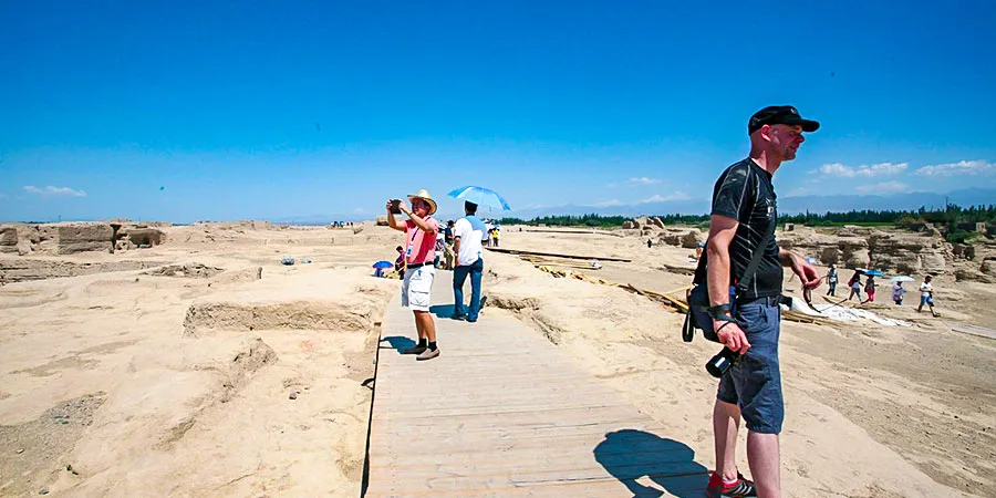 Hot but Sunny Turpan