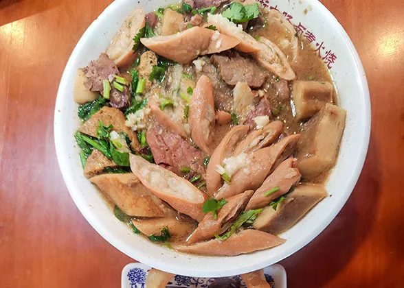 Wheaten Cake Boiled in Meat Broth (Lu Zhu), Beijing
