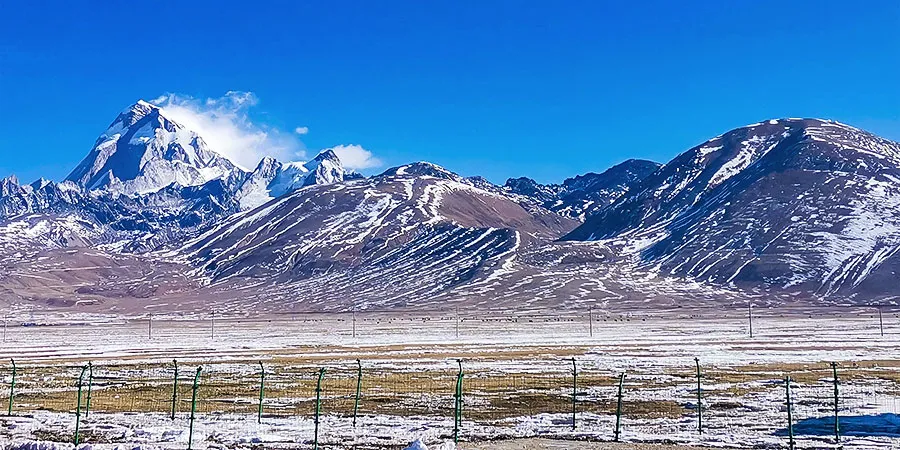 The Pamir Plateau on Snowy Dyas