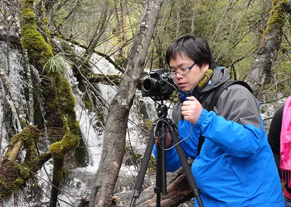 Take Photos in Jiuzhaigou