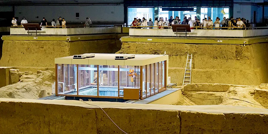 On-site Restoration Laboratorty in Pit 2