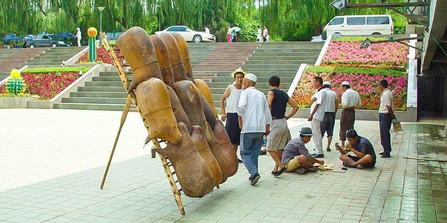 Sheepskin Raft by the Yellow River