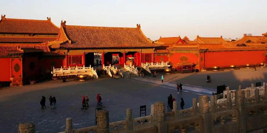 Gate of Heavenly Purity's Square