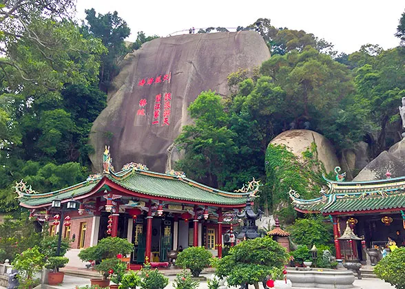 Gulangyu with a Few Tourists in January