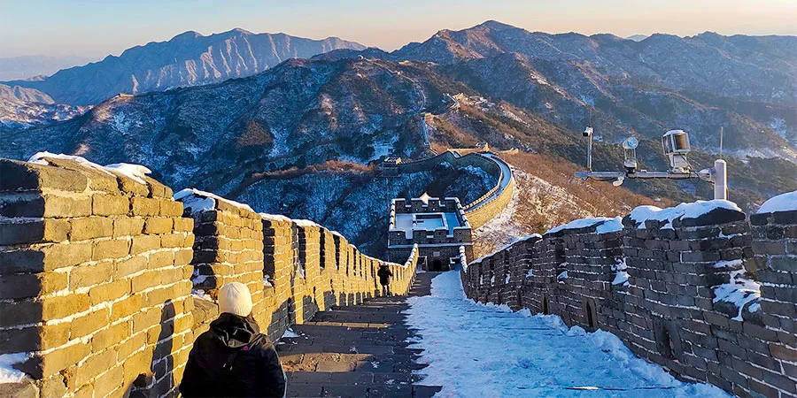 A sunny day at the Great Wall in January