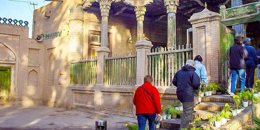 Sunny Kashgar in December