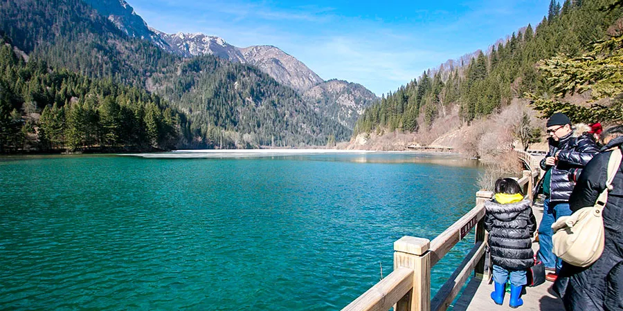 Sunny Day in Jiuzhaigou