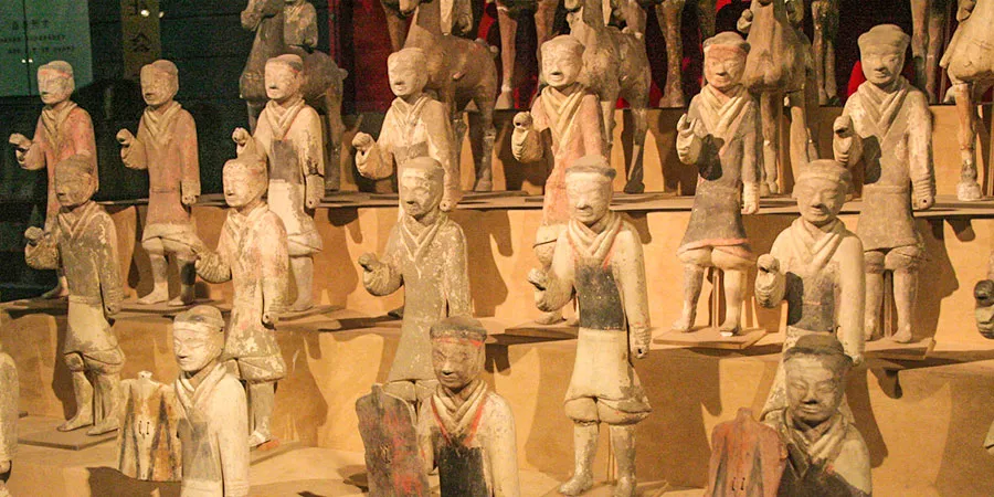 Terra-Cotta Warriors and Horses of Han Dynasty