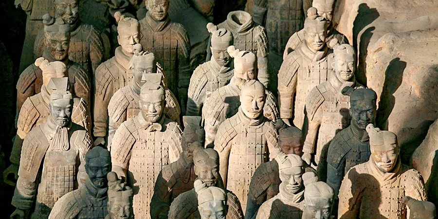 Terracotta Warriors with Right-tilted Topknots
