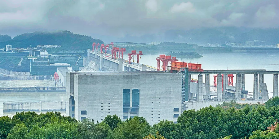 Three Gorges Dam in Winter
