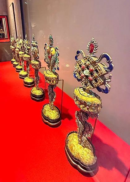 Gold Exhibits
