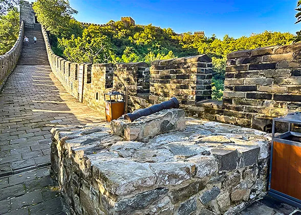 Weapons on the Great Wall