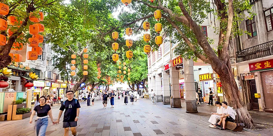 Zhongshan Road Pedestrian Street in Xiamen