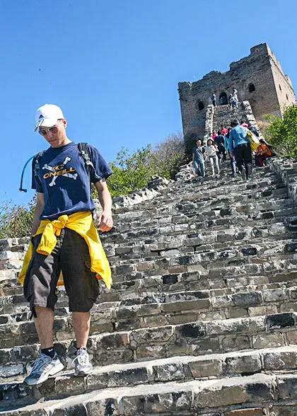 Hiking on the Xiangshuihu Great Wall