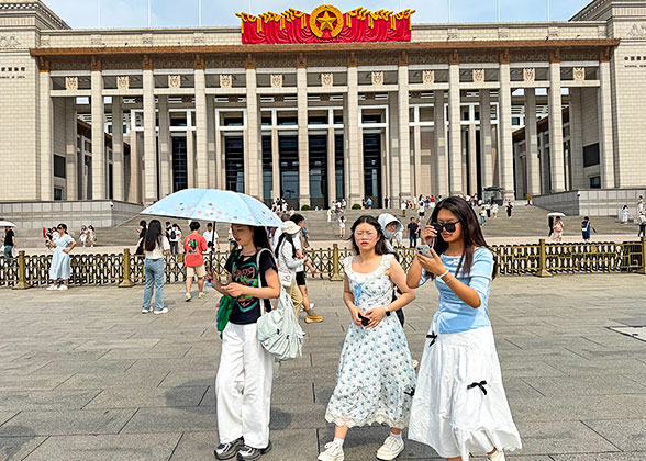 Visitors at National Museum of China