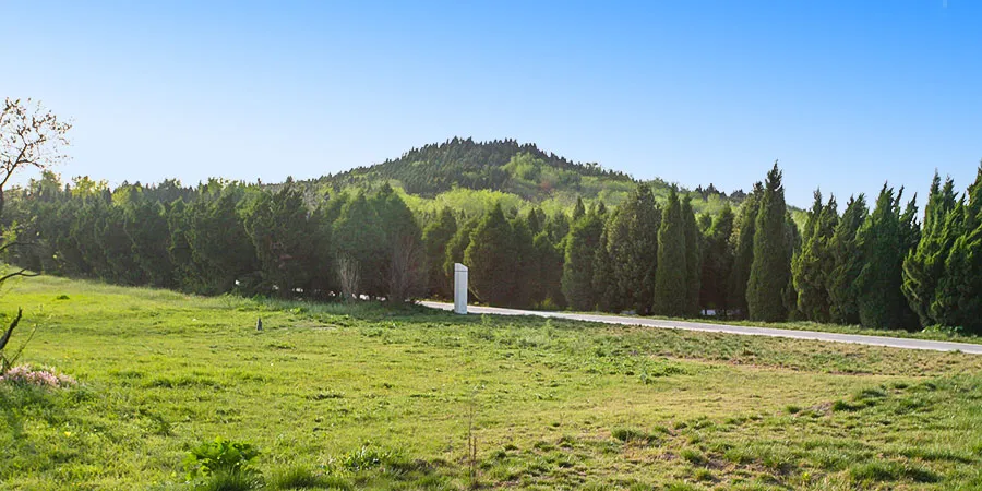 Qin Shi Huang's Mausoleum in Spring