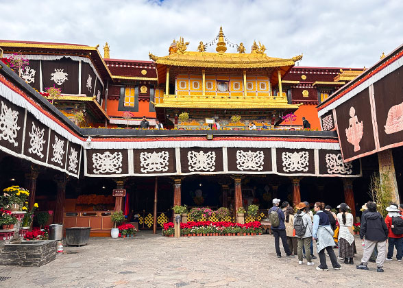 Jokhang Temple, Lhasa