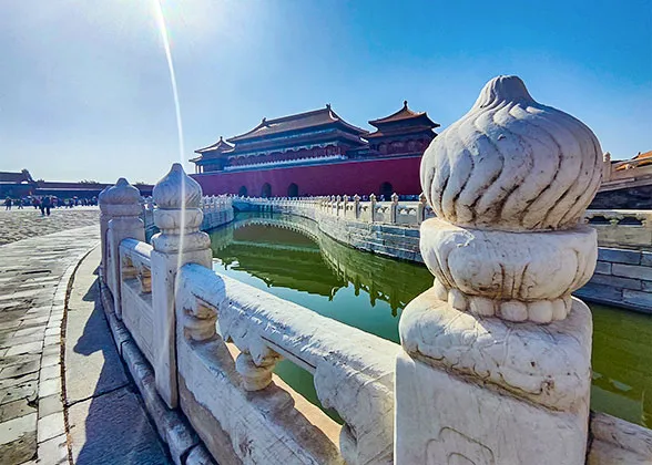 Alarm Device in Meridian Gate